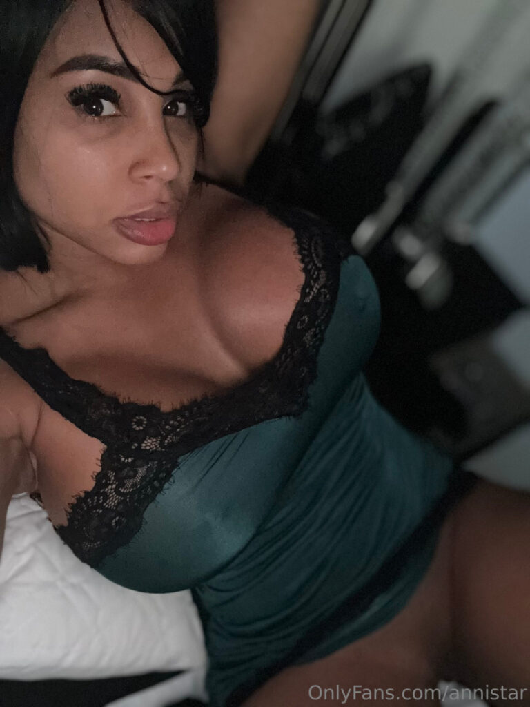 OnlyFans – Ebony – Latina – Annays Fitness / Annistar / Anays Fernandez – Nude Leaks