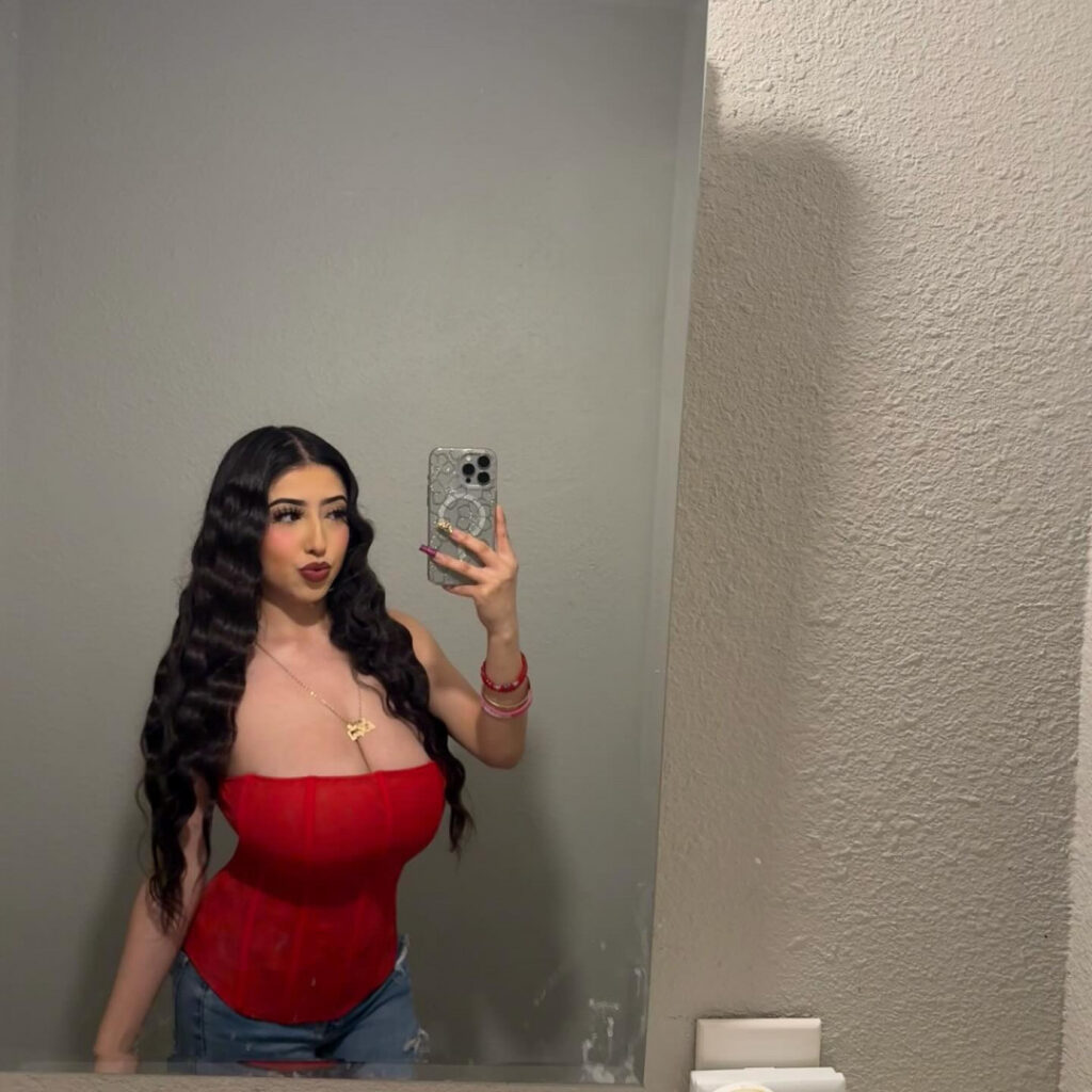 TikTok – ashleyarambulaa – Nude Leaks