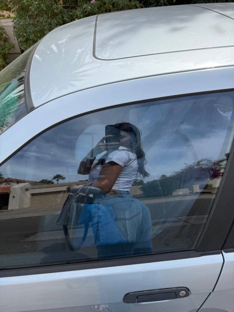 Instagram – Autumn Spooner – Nude