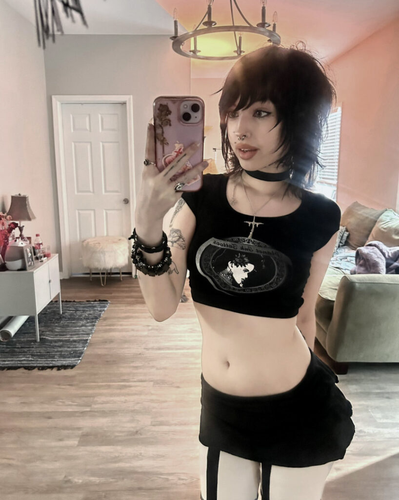 OnlyFans – TikTok – b4i1e3 / b4il3e – Nude Leaks