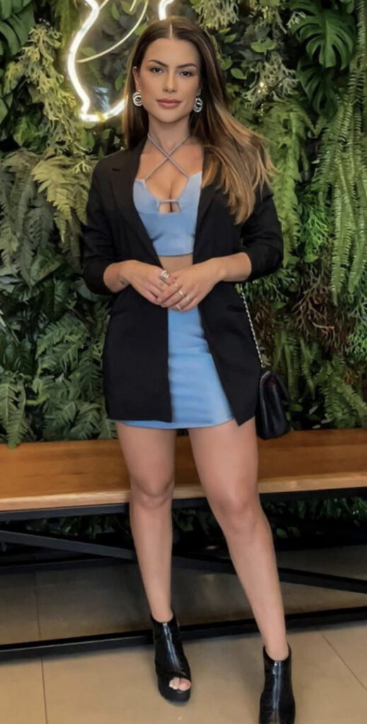 Brazil – Celeb – Babi Rossi (ex-panicat) – Nude