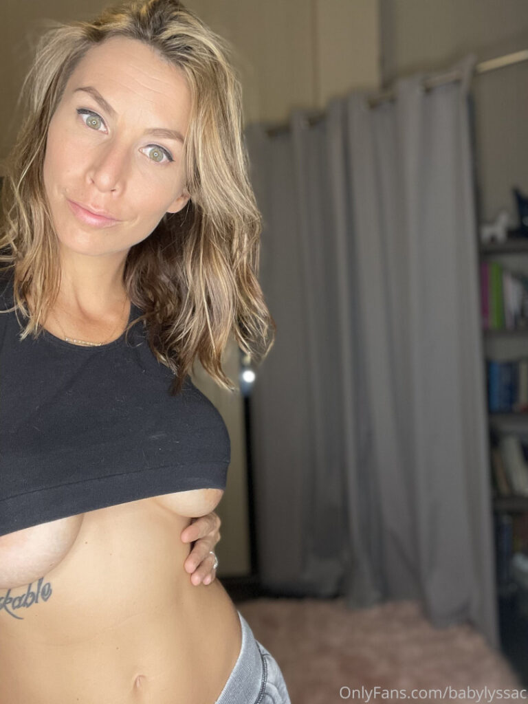 OnlyFans – Babylyssac|LyssaChapman – Nude