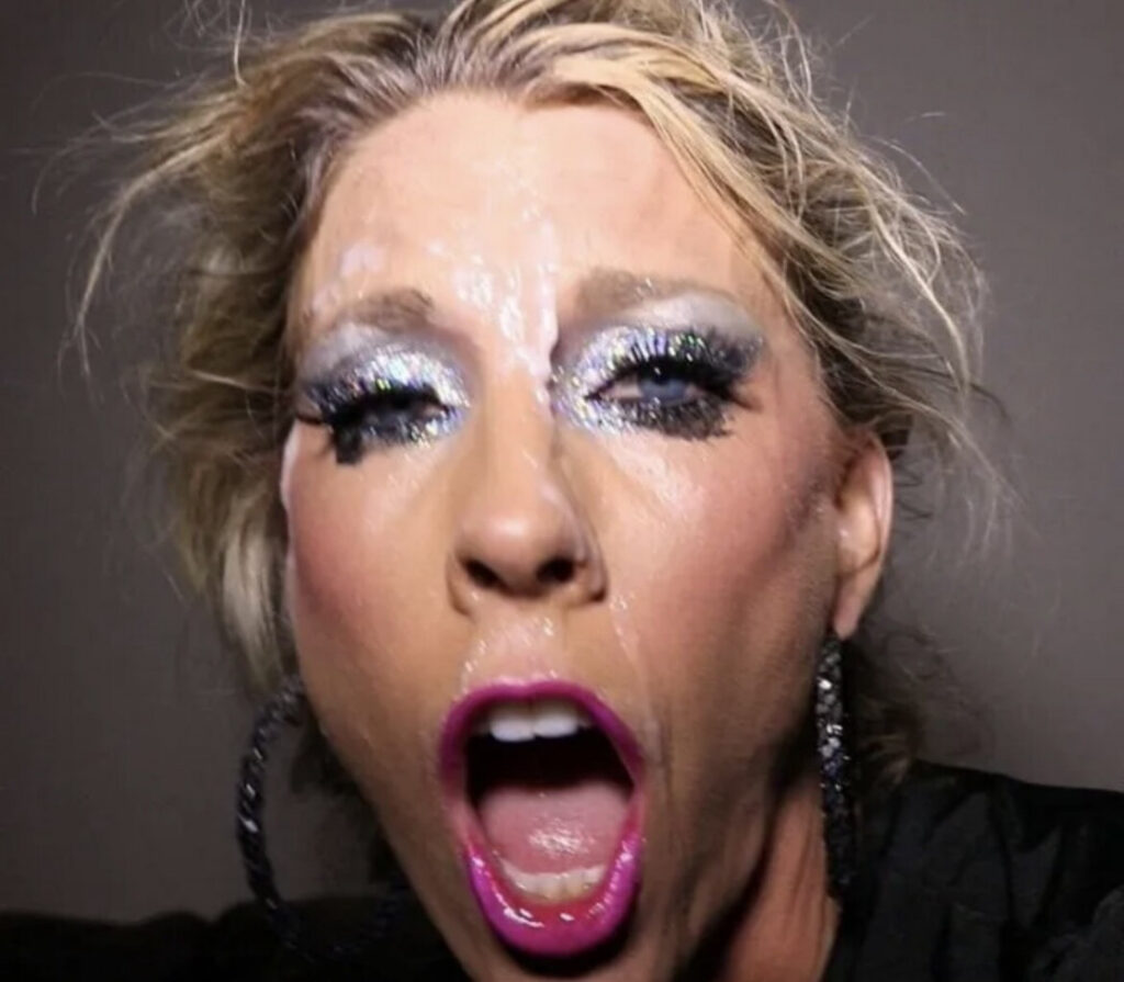 ⠀X⠀ – MILF – Bambi B / BookBambixxx – Nude Leaks