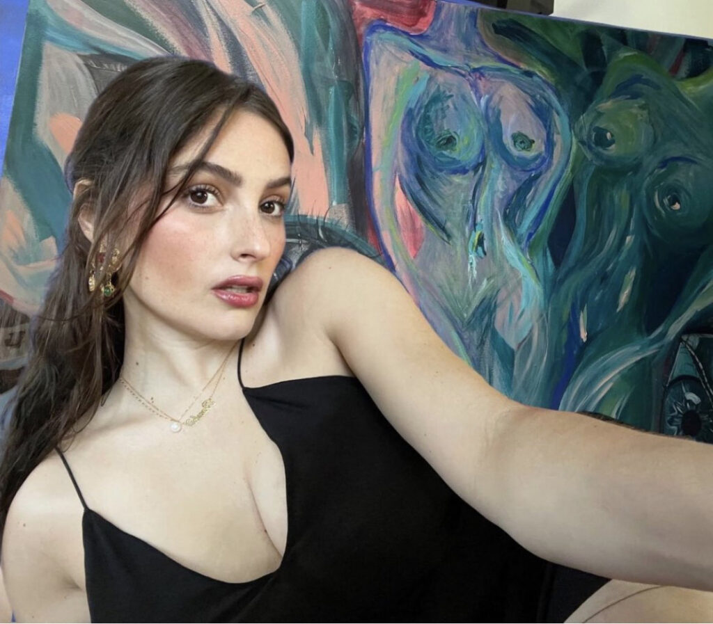 Celeb – Banks – Nude