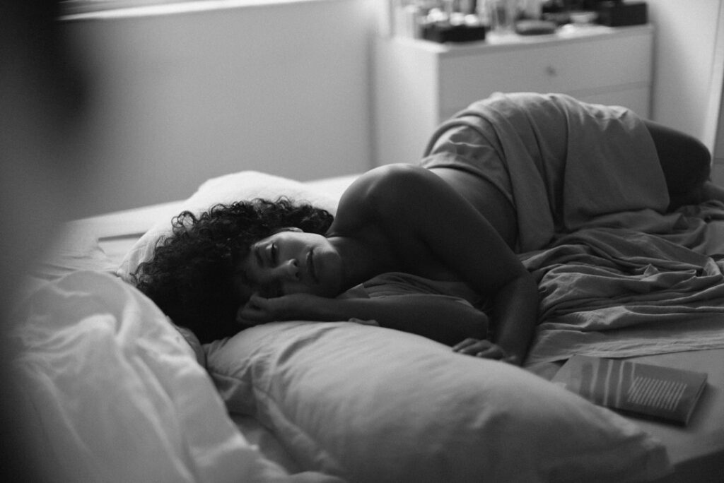 Brazil – Celeb – Barbara Reis – Nude