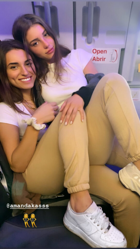 Instagram – Bella Azzata – Nude Leaks