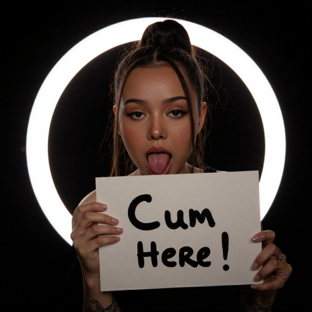 TikTok – Celeb – Bella Poarch – Nude