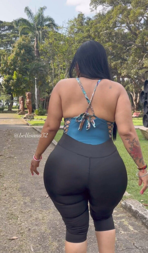 Instagram – T H I C C – MILF – Bellisima_32 – Nude Leaks