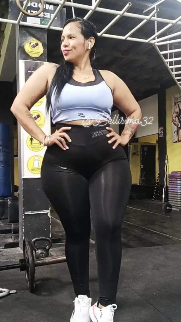 Instagram – T H I C C – MILF – Bellisima_32 – Nude Leaks