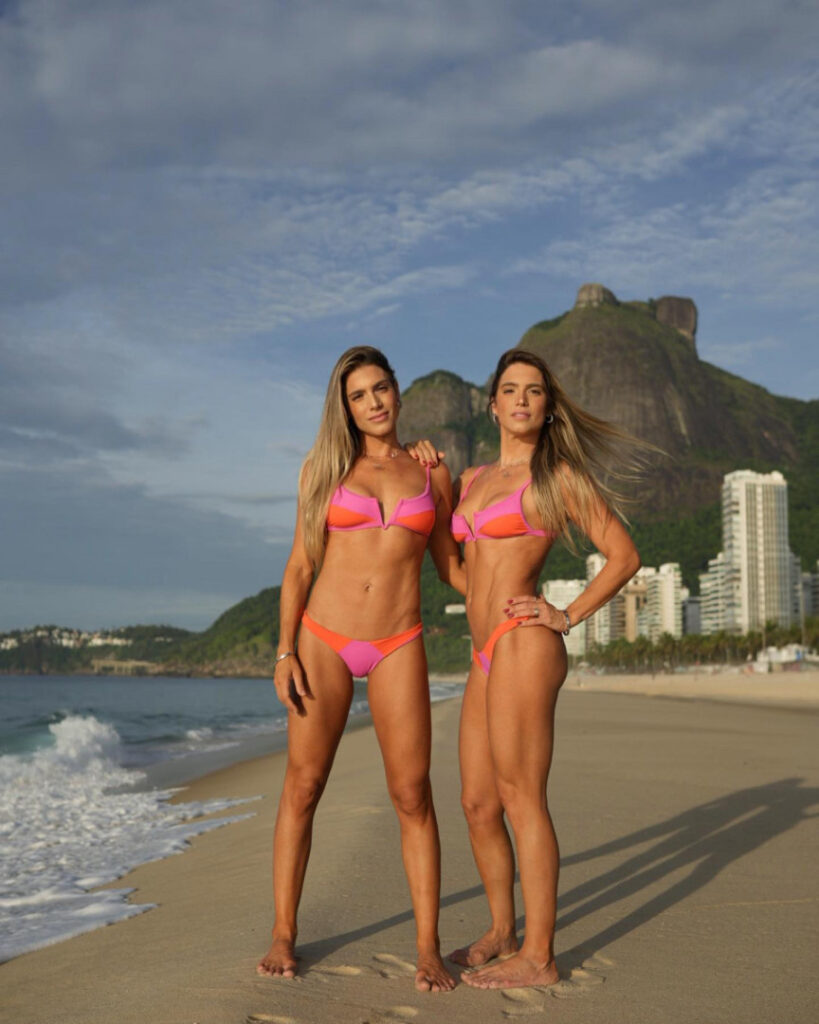 Brazil – Celeb – Bia & Branca Feres | biaebrancaferes | Gêmeas do Nado Sincronizado – Nude