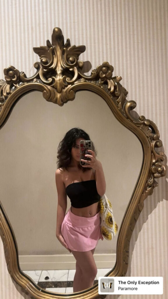 Instagram – Blaise / blazingggblaiseee / Blaise de Vos – Nude