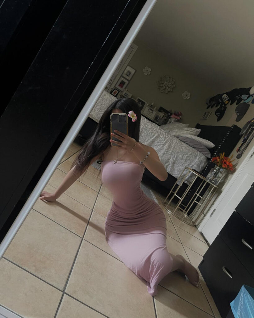 Instagram – ⠀X⠀ – brazzy_lesly / LESLYYYY.555 – Nude Leaks