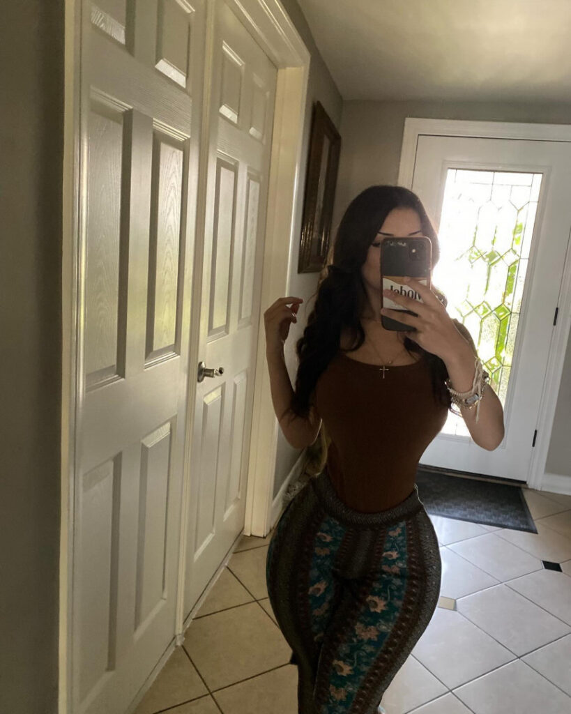 Instagram – ⠀X⠀ – brazzy_lesly / LESLYYYY.555 – Nude Leaks