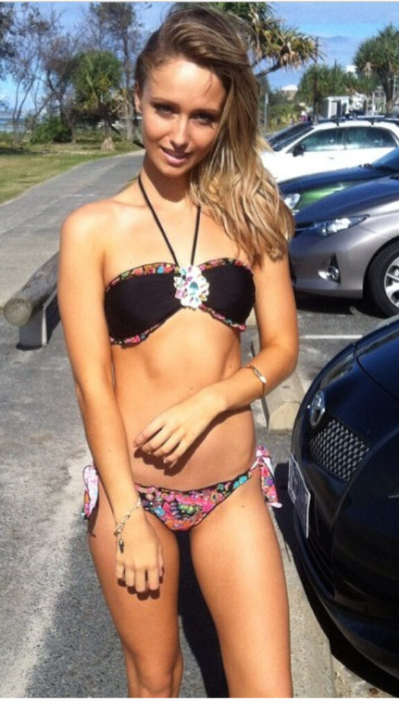 Brooklyn Kelly – Nude