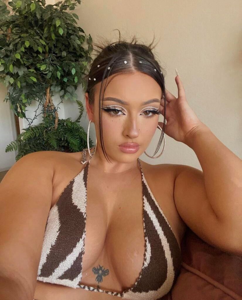 TikTok – Brynnemarie – Nude Leaks