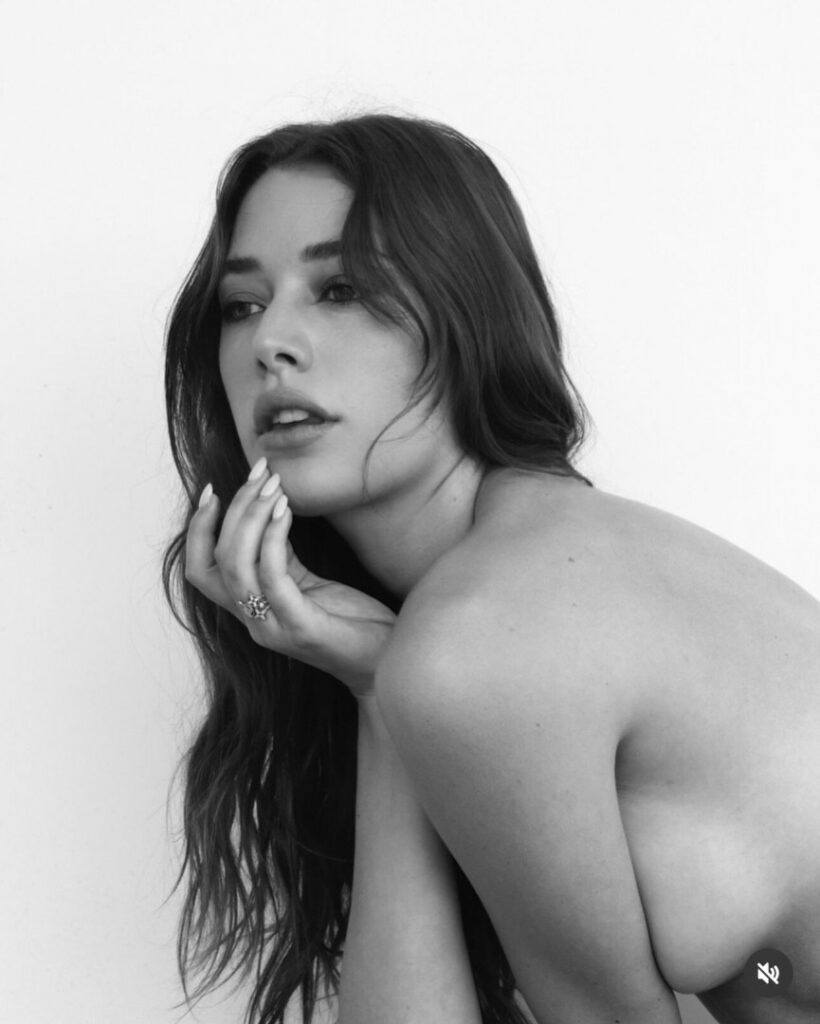 TikTok – Instagram – Petite – Cameron Clark – Nude Leaks