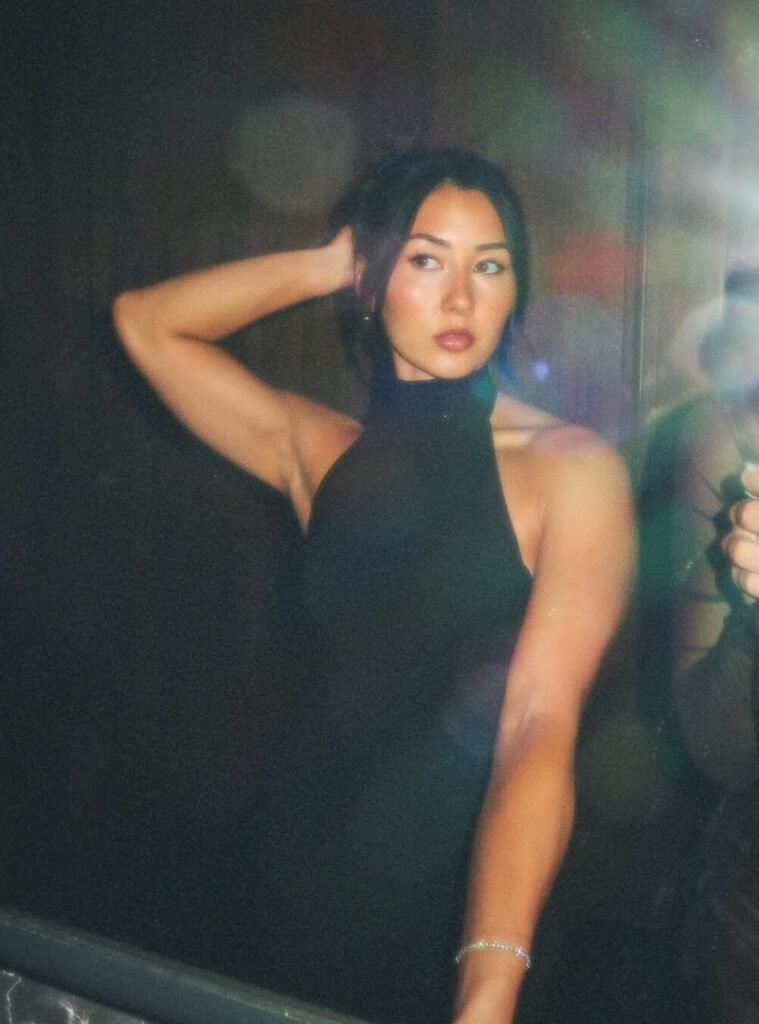 Youtube – Instagram – Chana Mai – Nude