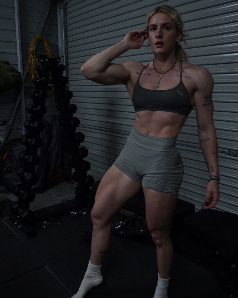 Youtube – Instagram – CHARLOTTE CHANT / char.chant / charchant – Nude Leaks