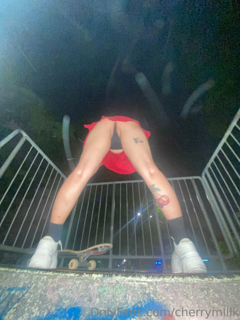 OnlyFans – Cherry Millk – Nude Leaks