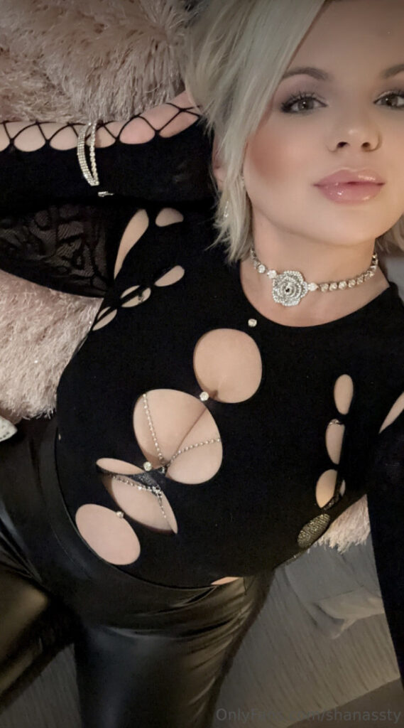 OnlyFans – chivelicious – Nude Leaks