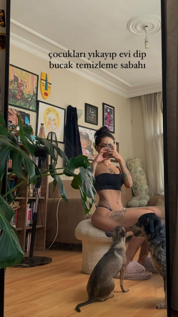 TikTok – Instagram – Cicigüner – Nude