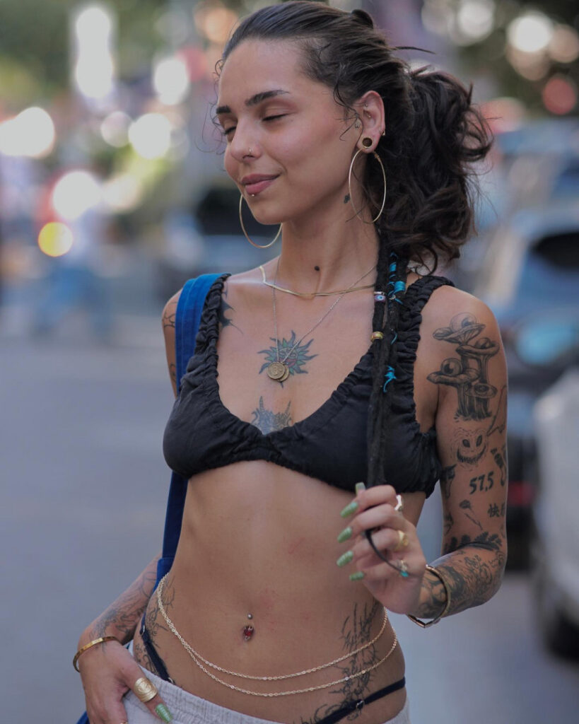 TikTok – Instagram – Cicigüner – Nude