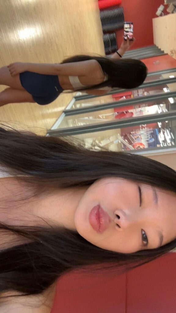 TikTok – Asian – claragsule – Nude