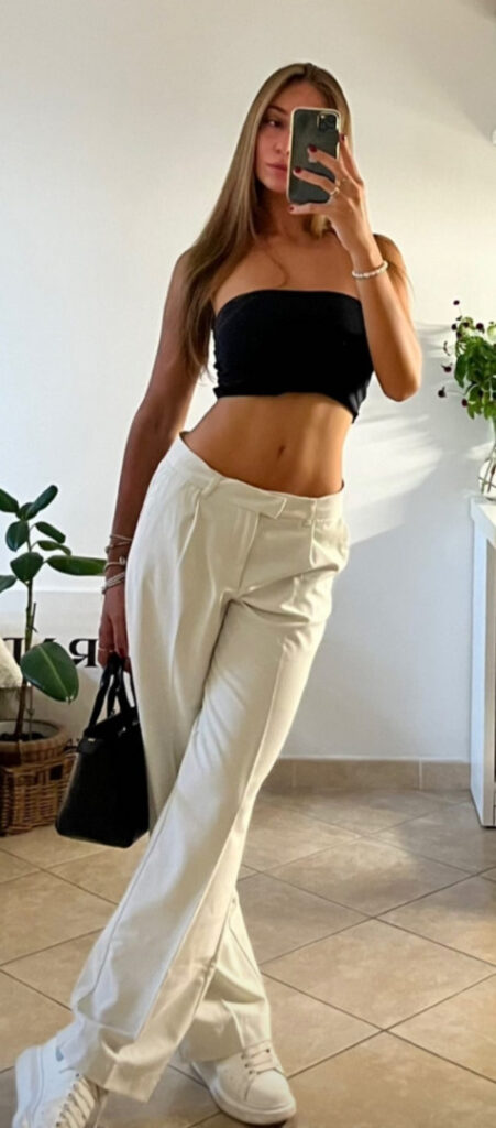 Instagram – Claudia Piccinotti  claudiapiccinotti – Nude Leaks