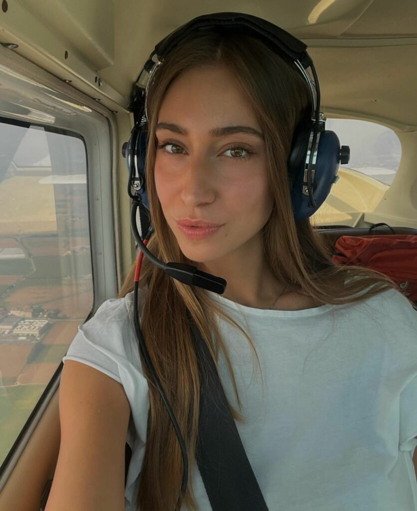 Instagram – Claudia Piccinotti  claudiapiccinotti – Nude Leaks