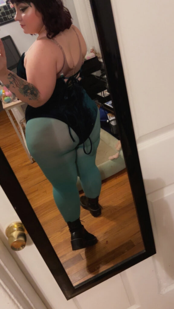 ⠀X⠀ – Comicbookdays / Pixar Mom Dump Truck Ass – Nude Leaks