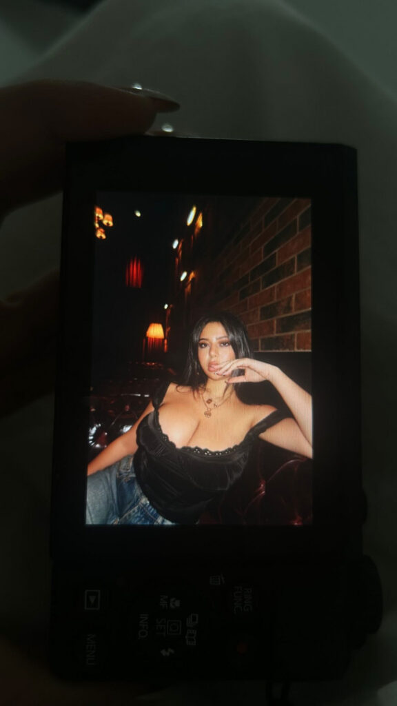 Instagram – Reddit – Coral Sharon – Nude