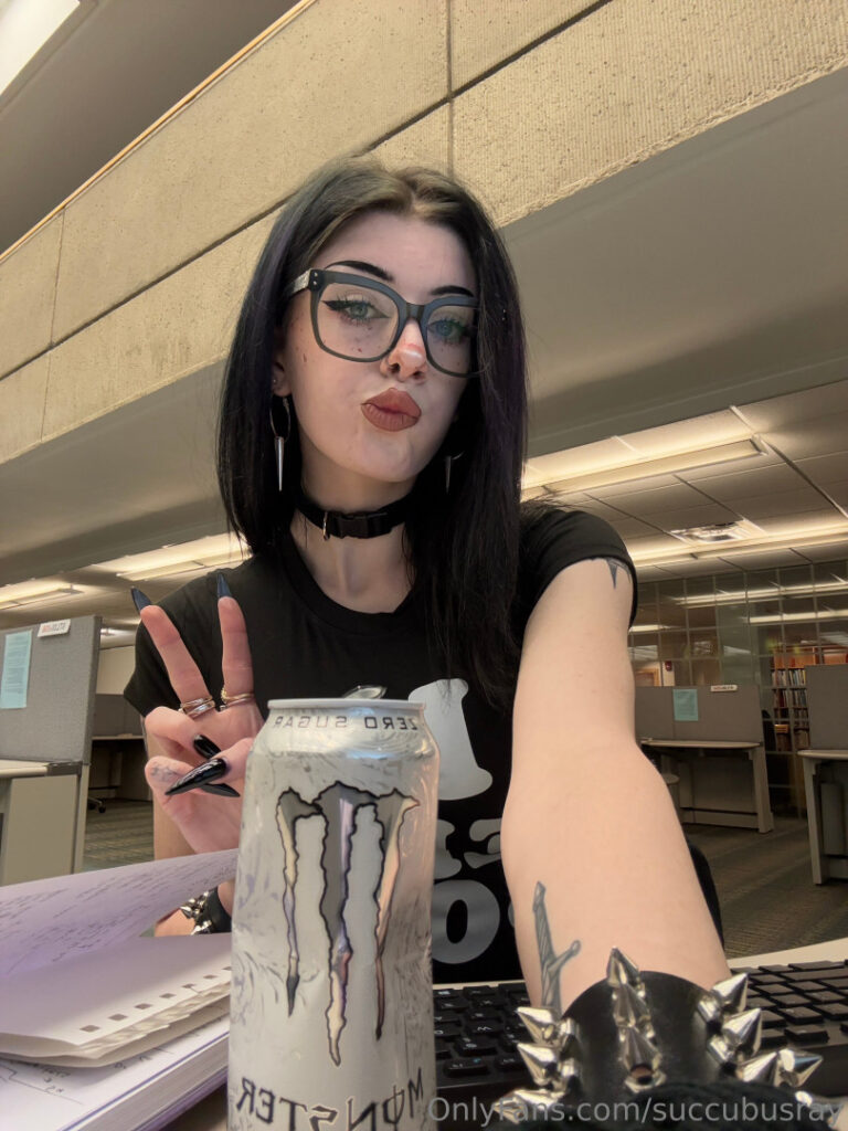 cult.bf/cult boyfriend – Nude