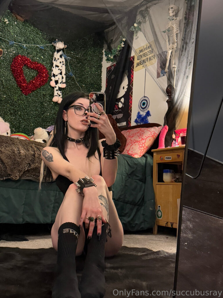 cult.bf/cult boyfriend – Nude