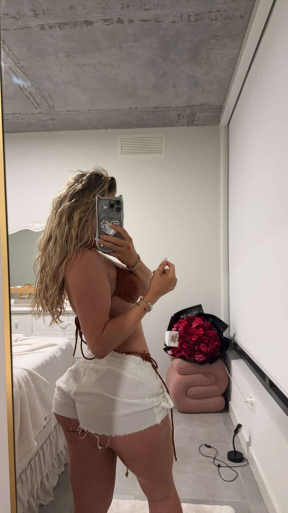 OnlyFans – Instagram – Cultureburns – Nude