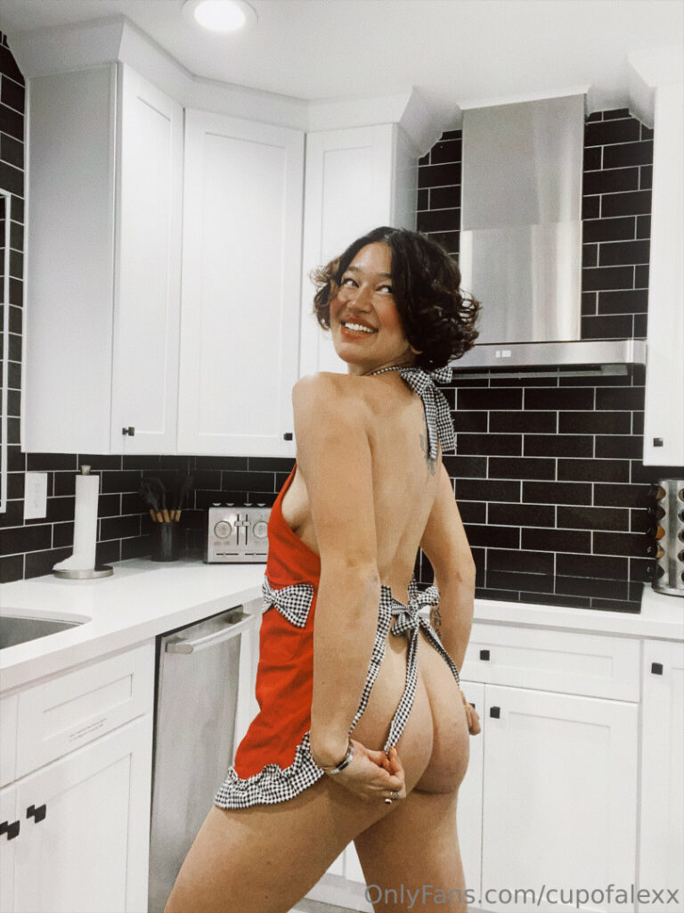 OnlyFans – TikTok – Instagram – Cupofalexx – Nude Leaks