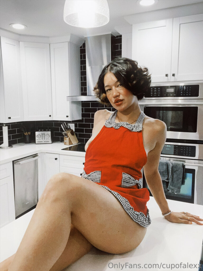 OnlyFans – TikTok – Instagram – Cupofalexx – Nude Leaks