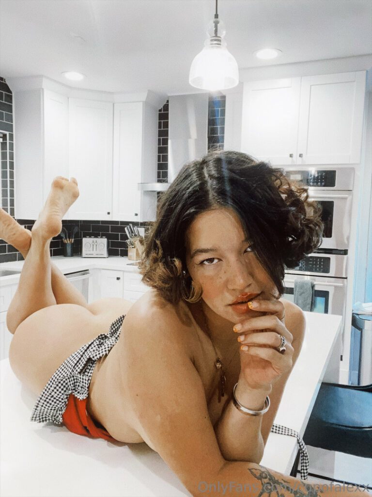 OnlyFans – TikTok – Instagram – Cupofalexx – Nude Leaks