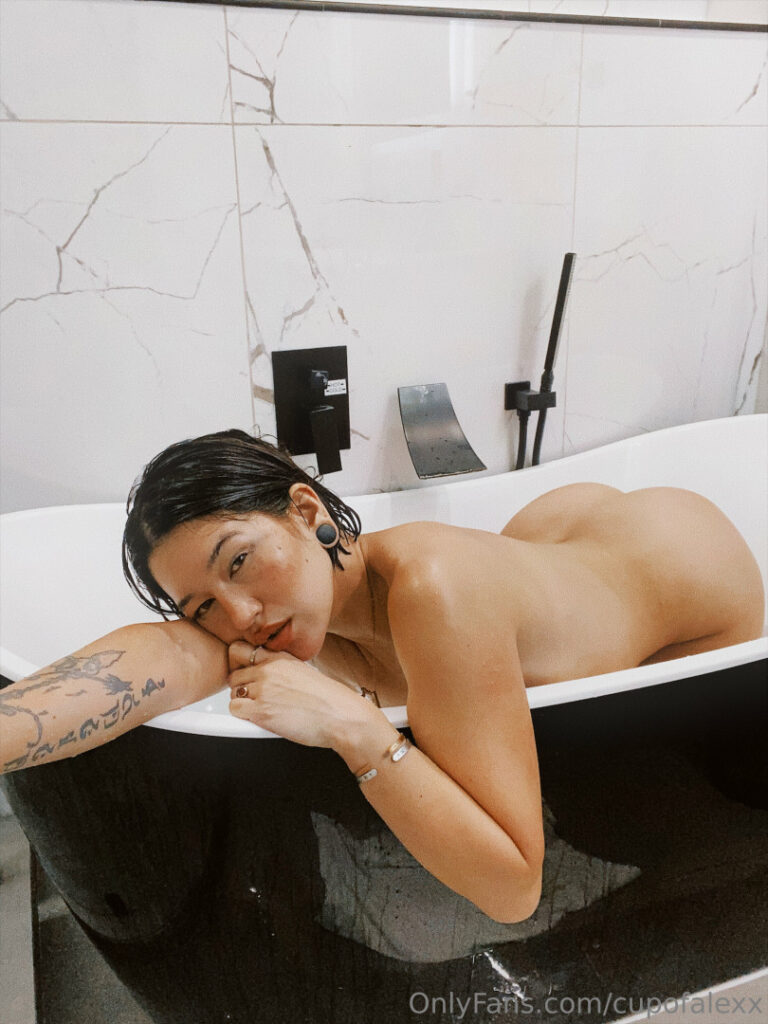 OnlyFans – TikTok – Instagram – Cupofalexx – Nude Leaks