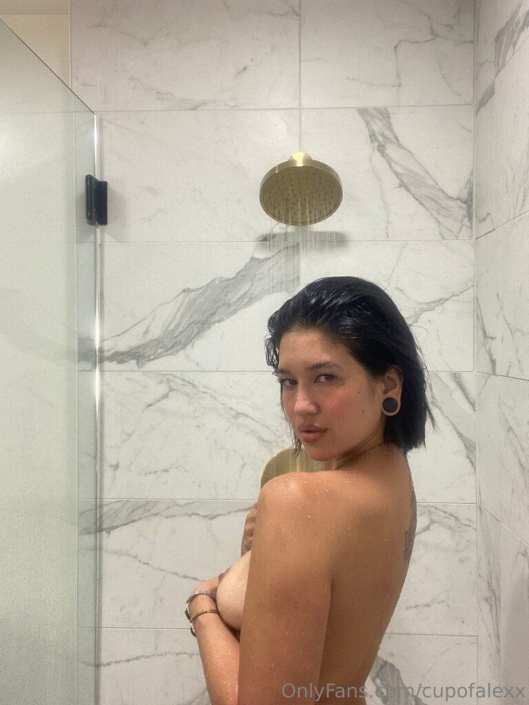 OnlyFans – TikTok – Instagram – Cupofalexx – Nude Leaks