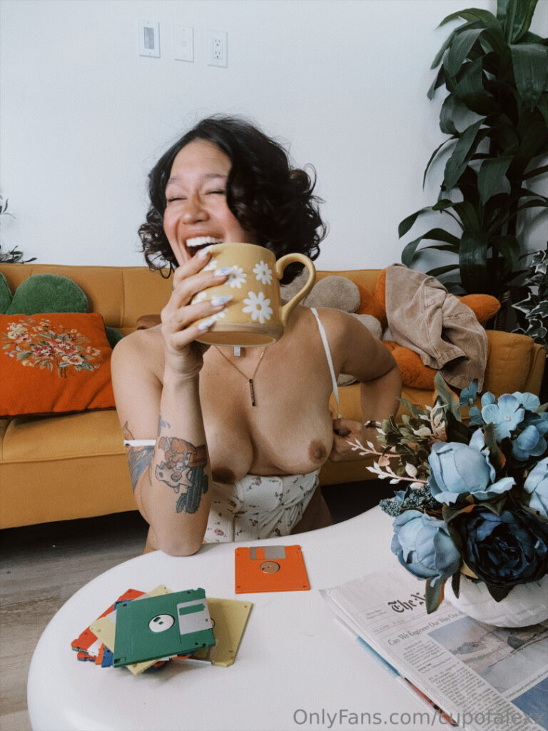 OnlyFans – TikTok – Instagram – Cupofalexx – Nude Leaks