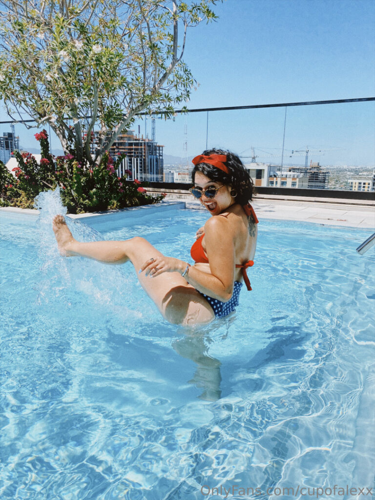 OnlyFans – TikTok – Instagram – Cupofalexx – Nude Leaks