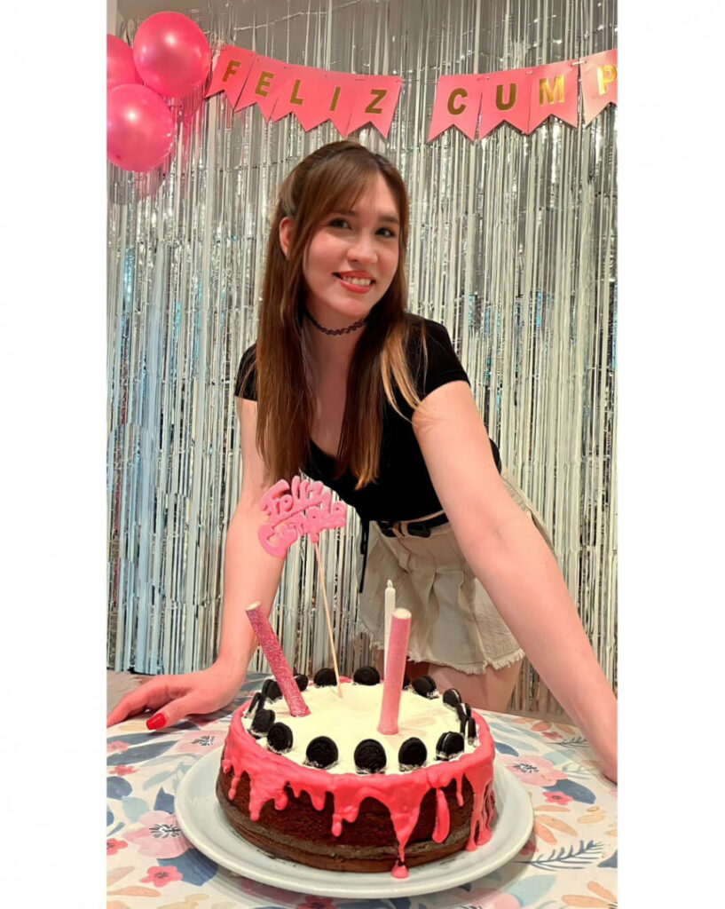 Instagram – delfi valcat – Nude