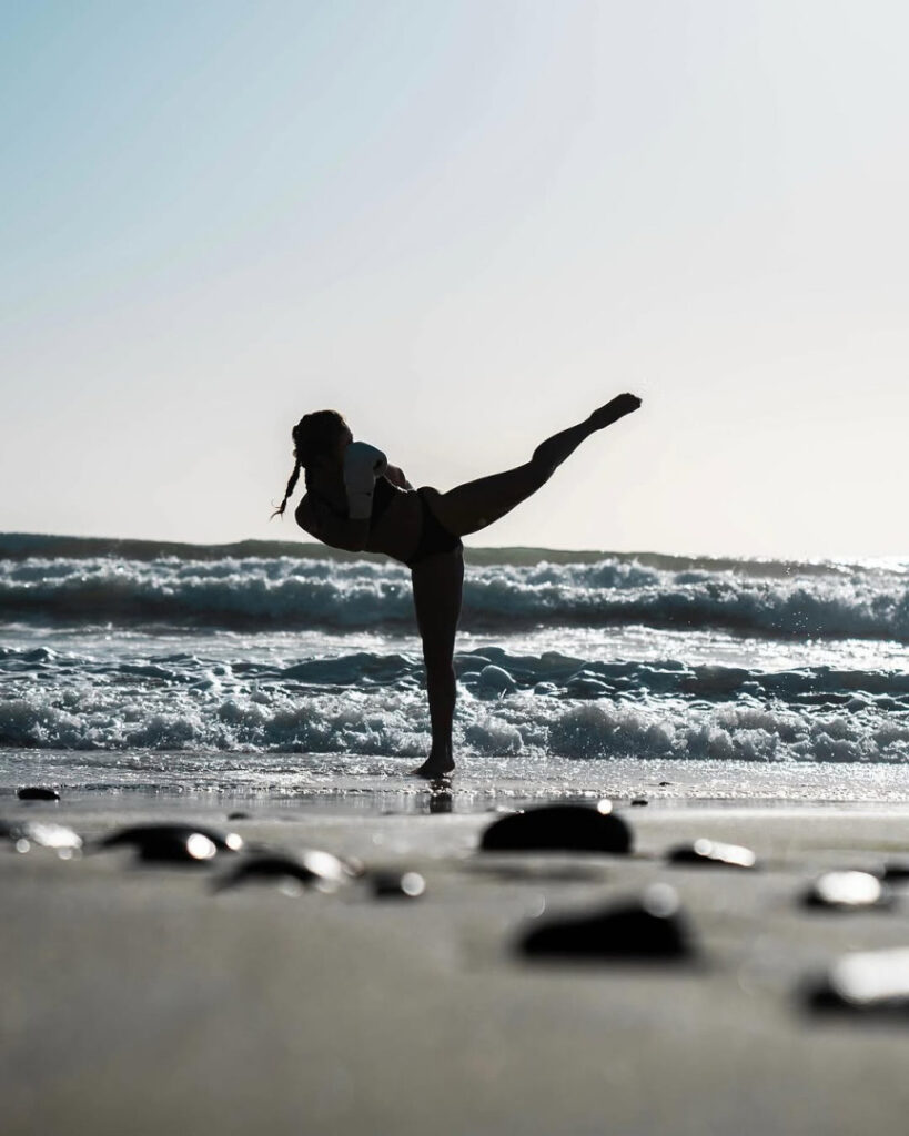 Instagram – Demi Bagby – Nude