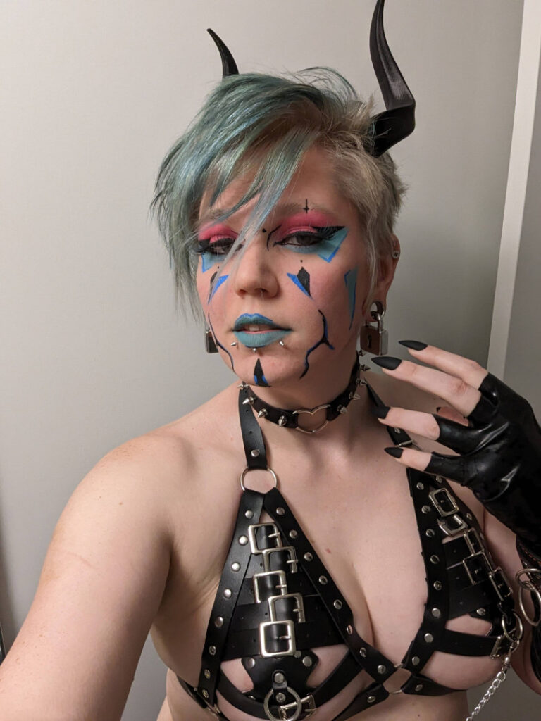 Reddit – Trans – Demongirlcock  Star Riot – Nude Leaks