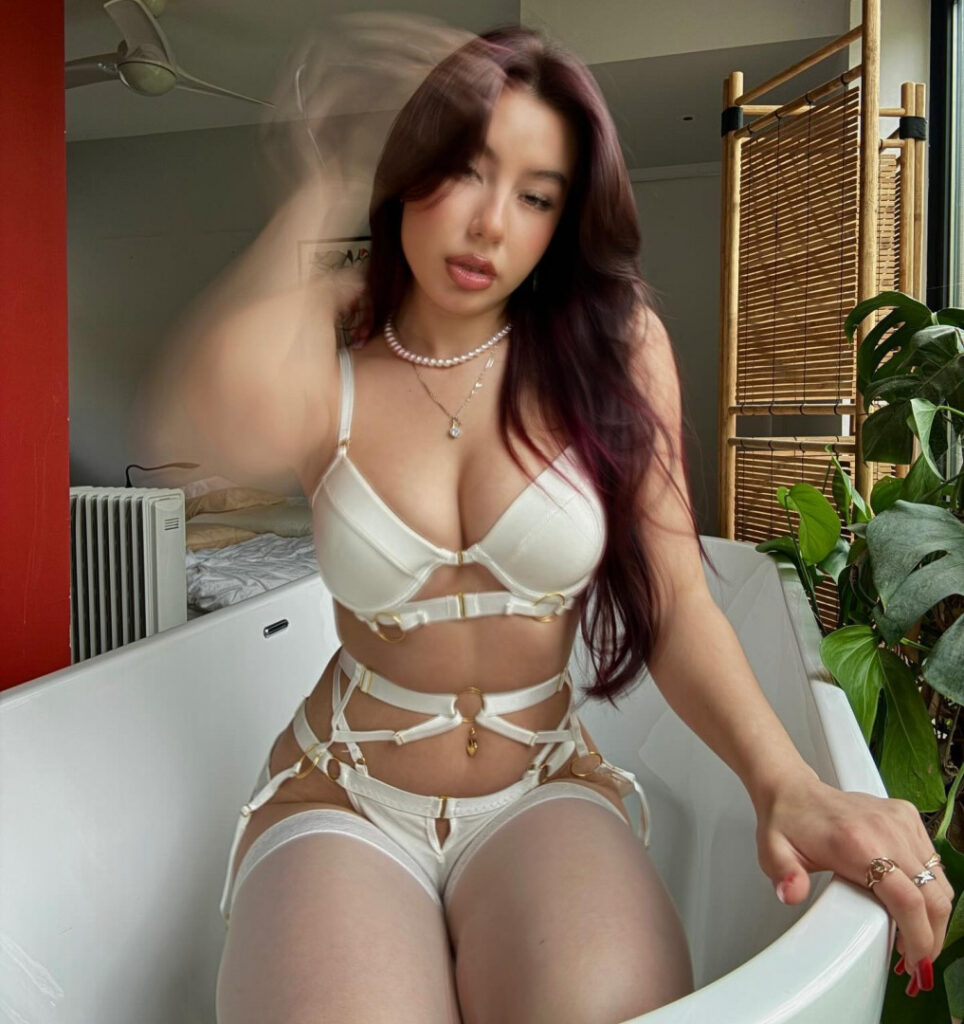 Fansly – denise_sweetbunny/ denisesweetbun – Nude