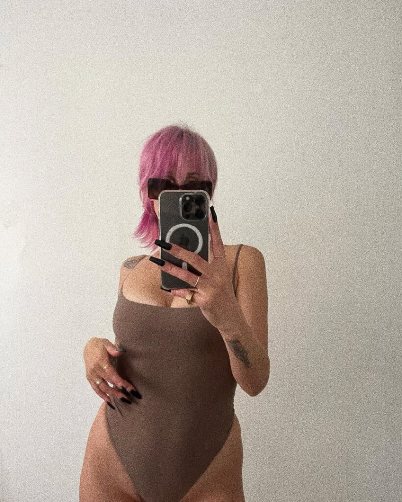 Celeb – Instagram – Latina – Dev (Devin Tailes) – Nude Leaks