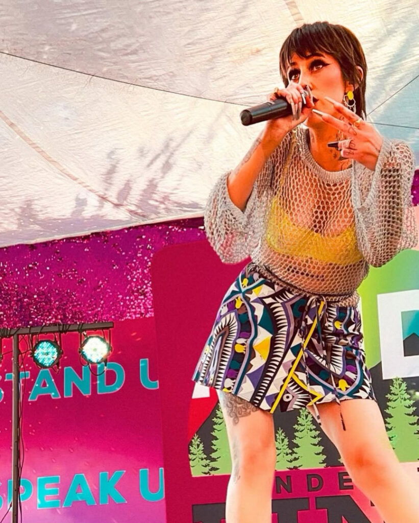 Celeb – Instagram – Latina – Dev (Devin Tailes) – Nude Leaks