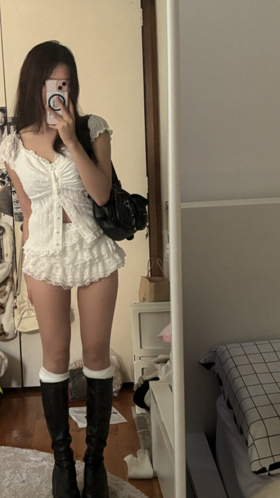 Twitch – dewchee – Nude Leaks