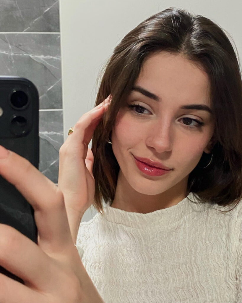 TikTok – Instagram – Ebrar Karabakan – Nude