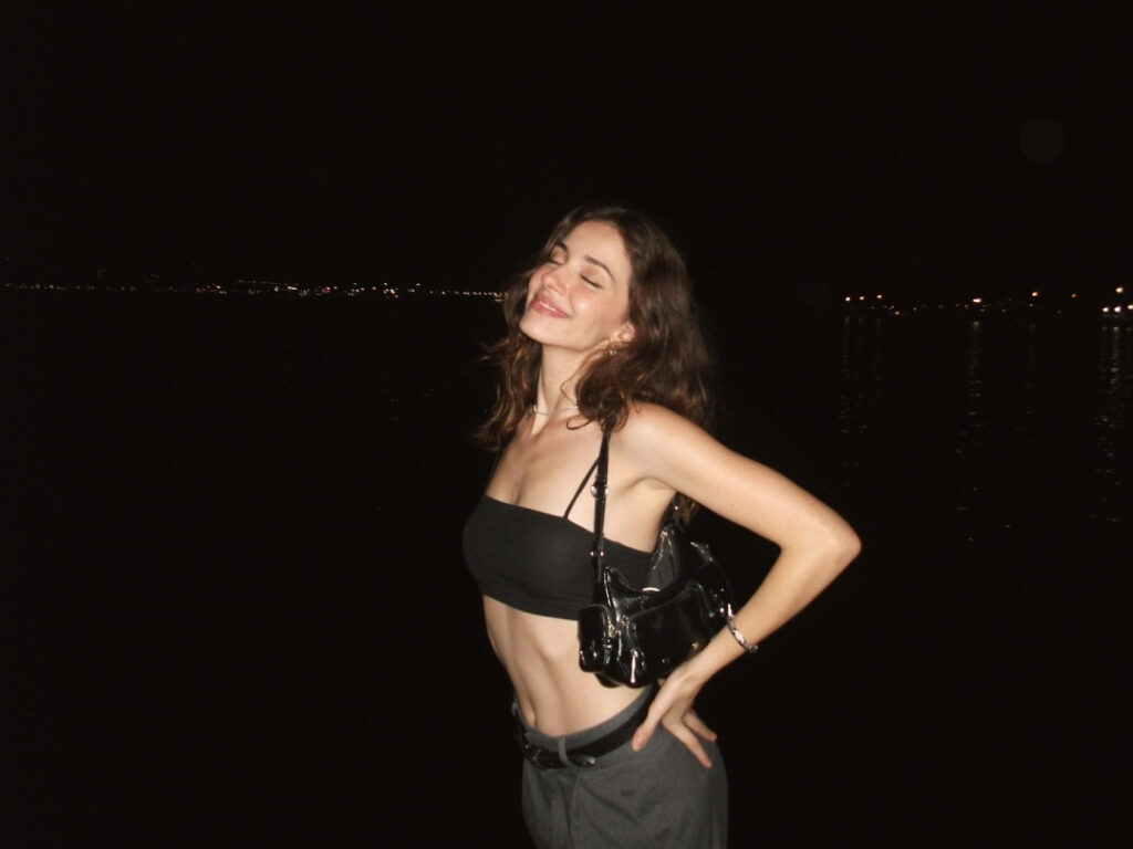 TikTok – Instagram – Ebrar Karabakan – Nude